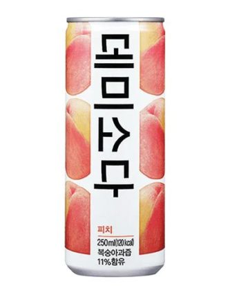 Demisoda Peach Soda Drink 250 ml.