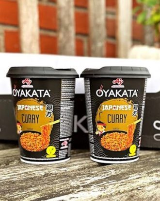 Oyakata Japanese Curry Dish - Cup 90 g. 1 kasse (8 stk.)