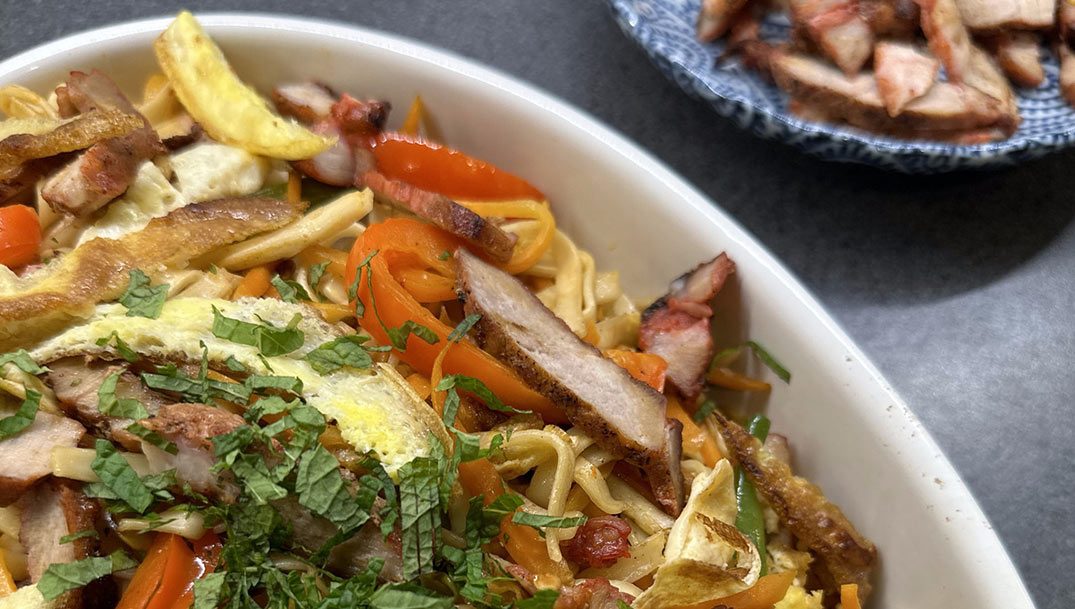 Singapore Nudler med Charsiu Opskrift