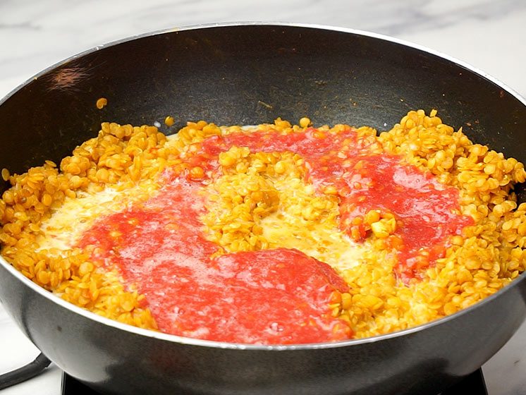 dahl opskrift med røde linser