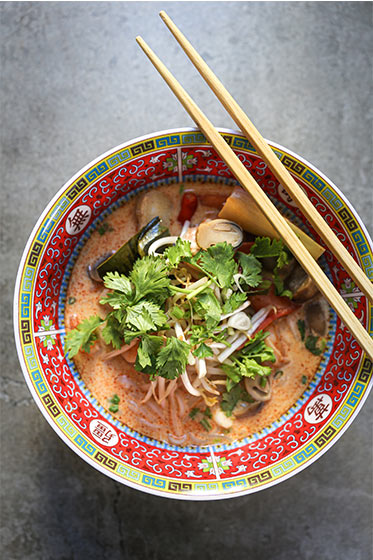 tom yam nudler med rejer opskrift