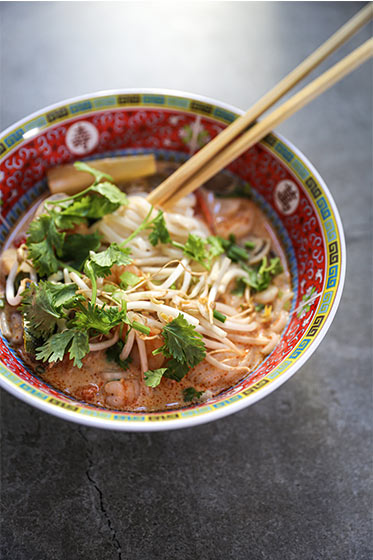 tom yam nudler med rejer opskrift