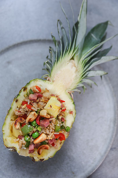 stegte ris i ananas opskrift