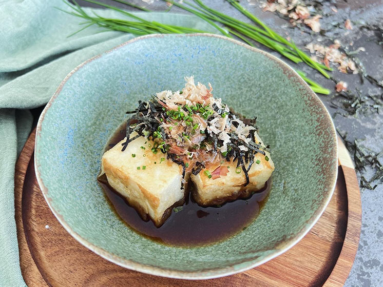 Agedashi tofu opskrift