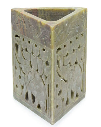 Trekantet sæbestens oliebrænder – Elefant 11 x 9 cm